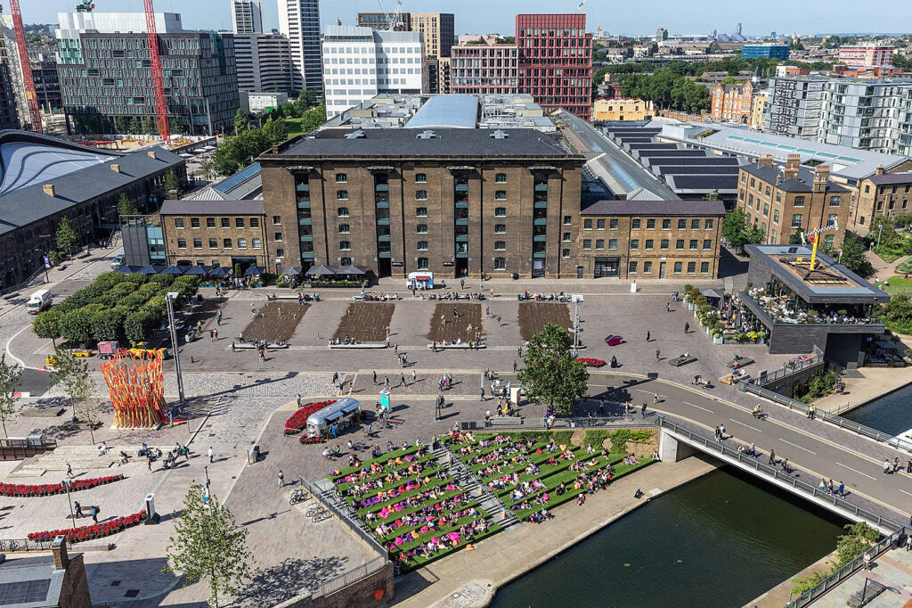 15 Best Fashion Schools in the World 6 Central Saint Martins